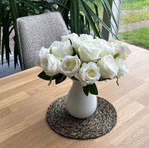 Artículo Rosas artificiales en ramo blanco 30cm 8 piezas