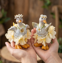 Artículo Figura decorativa de pato con vestido floral, primavera, accesorio de decoración de verano con detalles, 11 cm, 2 piezas
