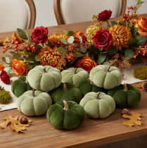 Artículo Calabazas decorativas de tela verde aterciopelado Ø7cm H4,5cm 9 piezas