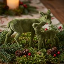 Artículo Figuras decorativas de ciervos Ciervos verdes navideños con cervatillo en juego Al. 9/5,5 cm 4 piezas