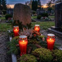 Artículo Velas/luces para tumbas rojas, 18 h de duración, Ø9 cm H19 cm, 4 unidades