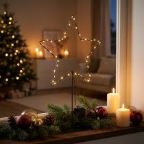 Artículo Estrella LED con compartimento para pilas y soporte para alféizar o mesa (46 cm).