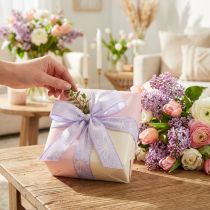 Artículo Cinta de regalo cinta de flores moradas lila 25mm 18m