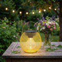 Artículo Farol solar para jardín y terraza con diseño moderno, fabricado en metal, 12 cm.