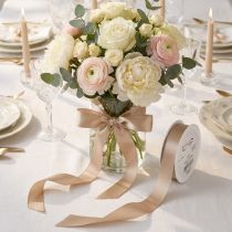 Artículo Cinta decorativa de tafetán satinado beige de 25 mm y 50 m.