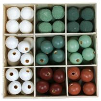 Artículo Cuentas/bolas de madera para manualidades, color verde surtido, Ø3cm, 36 piezas
