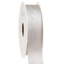Artículo Lujosa cinta de seda plateada con elegante diseño de plumas, ideal para bodas y ocasiones festivas. Ancho 25 mm, largo 15 m.