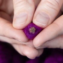 Artículo Cordón de lana Mirabell esponjoso morado de 25 m, cinta decorativa para floristería y manualidades