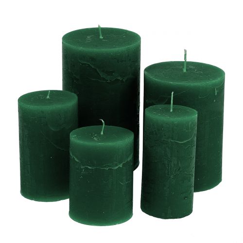 Floristik24 Velas de colores lisos verde oscuro de diferentes tamaños.