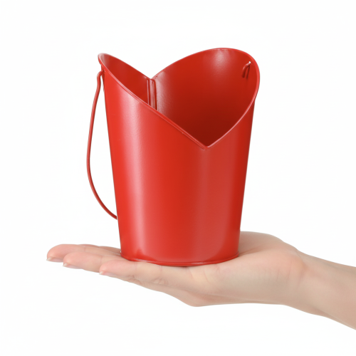 Artículo Maceta metálica decorativa con forma de corazón y asa, color rojo, Ø12cm, H15/9cm.