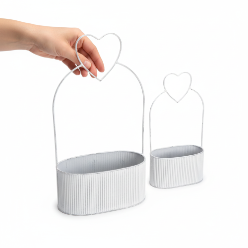 Artículo Bol ovalado decorativo de metal con forma de corazón, blanco, 20/16 cm, juego de 2