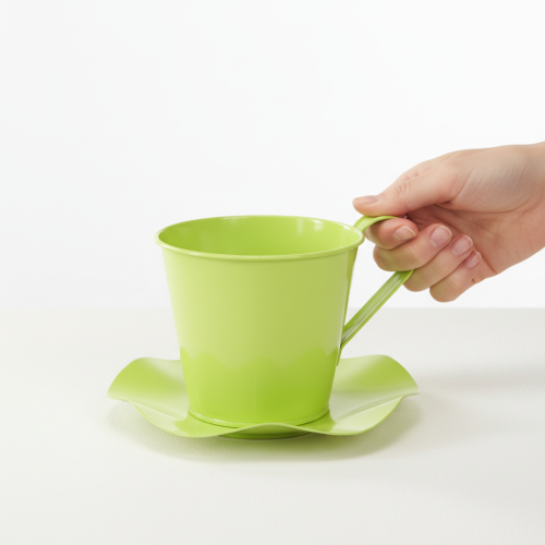 Artículo Tazas de té decorativas de metal con plato, color verde claro, Ø12 cm, H10 cm, 8 unidades.