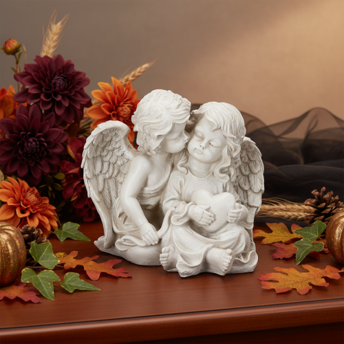 Artículo Figura de ángel infantil con pareja de ángeles y corazón, 24 cm.