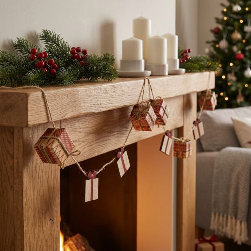 Guirnalda Regalos Navidad y Estrellas Rojo Natural Verde 100cm 2uds | Floristik24.es