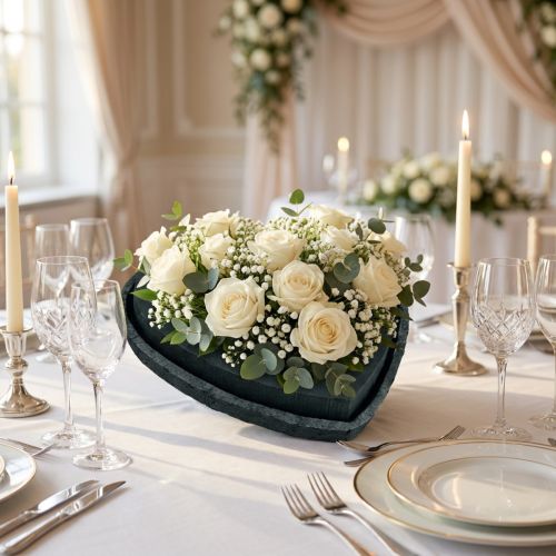 Artículo Corazón de espuma floral negro 17cm 2 piezas decoración de boda