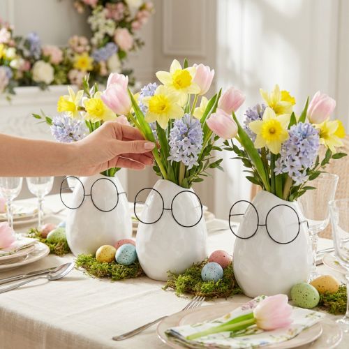 Jarrón con vasos Decoración de Pascua cerámica blanca Ø8,5cm H13cm 3 piezas | Floristik24.es
