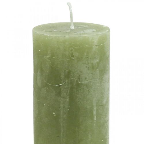 Artículo Velas de color liso velas de pilar verde oliva 50×100mm 4ud