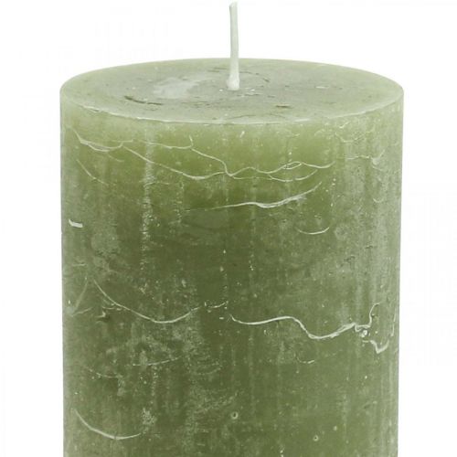 Artículo Velas de color liso velas de pilar verde oliva 70×100mm 4 piezas