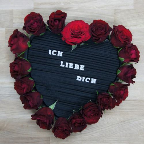 Floristik24 Corazón de espuma floral negro 28cm x 30cm x 5cm 2pcs