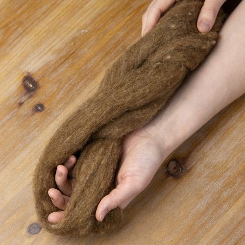 Artículo Cordón de lana, lana decorativa, marrón, 2 m. Cordón de lana, lana para fieltro para manualidades y floristería.