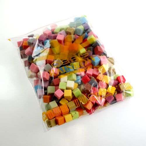 Floristik24 Mini-cubo de espuma floral húmedo de colores 300 piezas