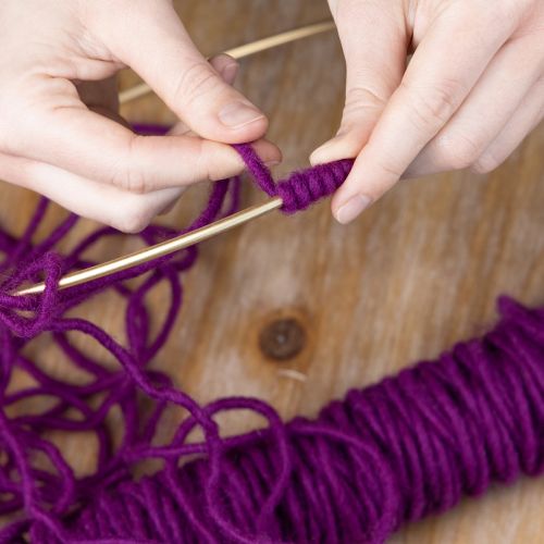 Artículo Cordón de lana, morado, 55m hilo decorativo para floristería y manualidades