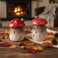 Figura decorativa de casa de hongos con faro y amanita muscaria con chimenea, 10 cm, 2 unidades. | Floristik24.es