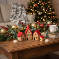 Conjunto de casitas decorativas de madera con tejados rojos y abetos, 12 cm, 6 piezas | Floristik24.es