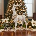 Figura decorativa de ciervo con adorno de piña para decoración invernal, 49 cm. | Floristik24.es