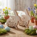 Conejito de madera sentado estampado de flores blanco natural 24×24cm 2 piezas | Floristik24.es