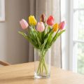 Tulipanes artificiales,