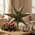 Estrella decorativa de papel y yute para colgar, un elemento festivo que llama la atención. | Floristik24.es