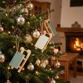 Trineo decorativo de madera para colgar verde menta blanco 9,5cm 6ud | Floristik24.es