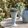 Cáliz decorativo antiguo de metal blanco y azul para decoración de mesa, Ø11 cm, alto 17,5 cm | Floristik24.es