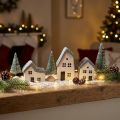 Pueblo navideño de madera con abetos verdes y blancos, 5-8 cm, juego de 6 | Floristik24.es