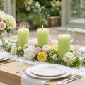 Juego de 4 velas de pilar verde lima - Elegantes velas para decoración de mesa y ambiente hogareño, 70 x 120 mm - Ideales para celebraciones y uso diario | Floristik24.es