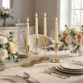 Candelabro moderno dorado de