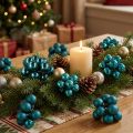 Mini adornos navideños en mezcla de acabado brillante y mate con bayas espejadas, 25 mm, 140 unidades. | Floristik24.es