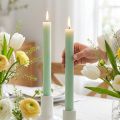 Velas cónicas unicolor verde claro 34mm x 300mm 4ud | Floristik24.es