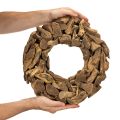 Corona decorativa redonda de 35 cm, hecha de piezas de madera natural. | Floristik24.es