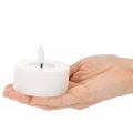 Vela LED XL Tealight blanca de cera auténtica con temporizador, luz blanca cálida, 6 cm, 2 unidades. | Floristik24.es